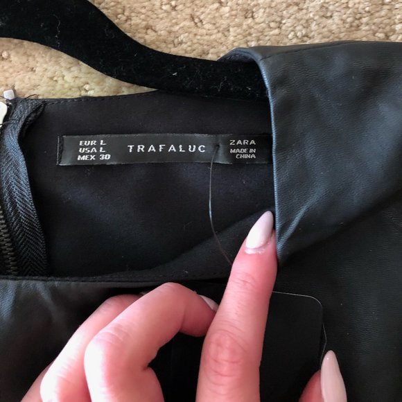 Zara Trafaluc Black Dress - Picture 4 of 7
